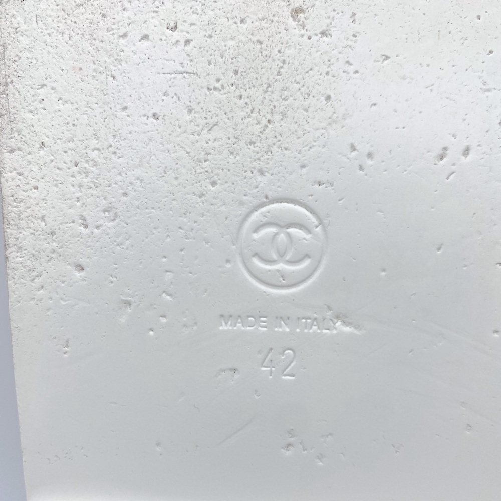 CHANEL Dad Sandals - Picture 11 of 11